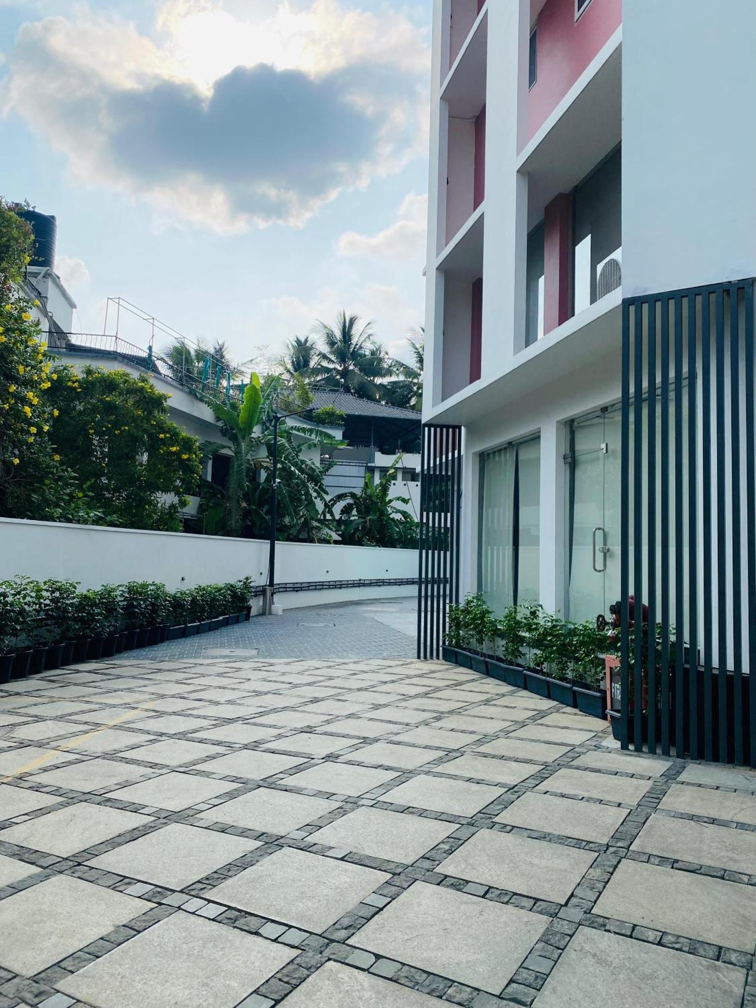 The Habitat Suites Guruvayur Ngoại thất bức ảnh