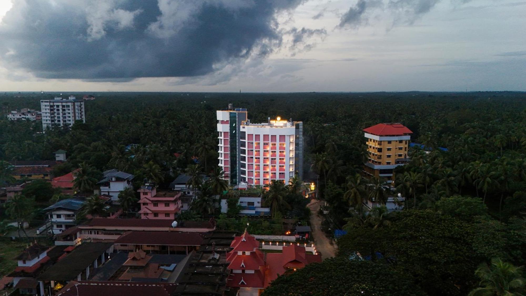 The Habitat Suites Guruvayur Ngoại thất bức ảnh